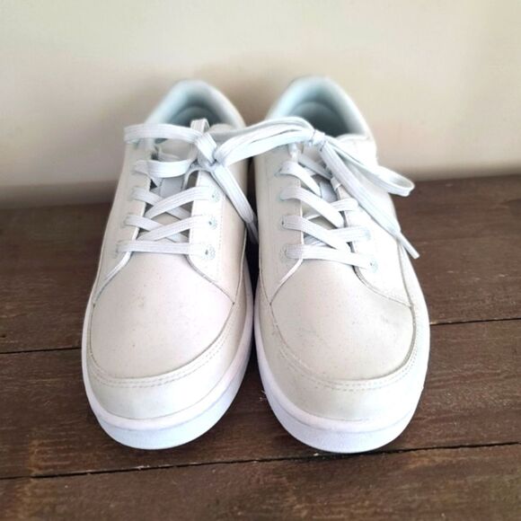 ALLBIRDS Women's Plant Pacer Sneaker in Mint Green NEW - Picture 2 of 6